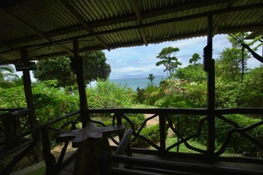 Cabinas Vista Isla Del Cano Corcovado Drake Bay Exterior photo